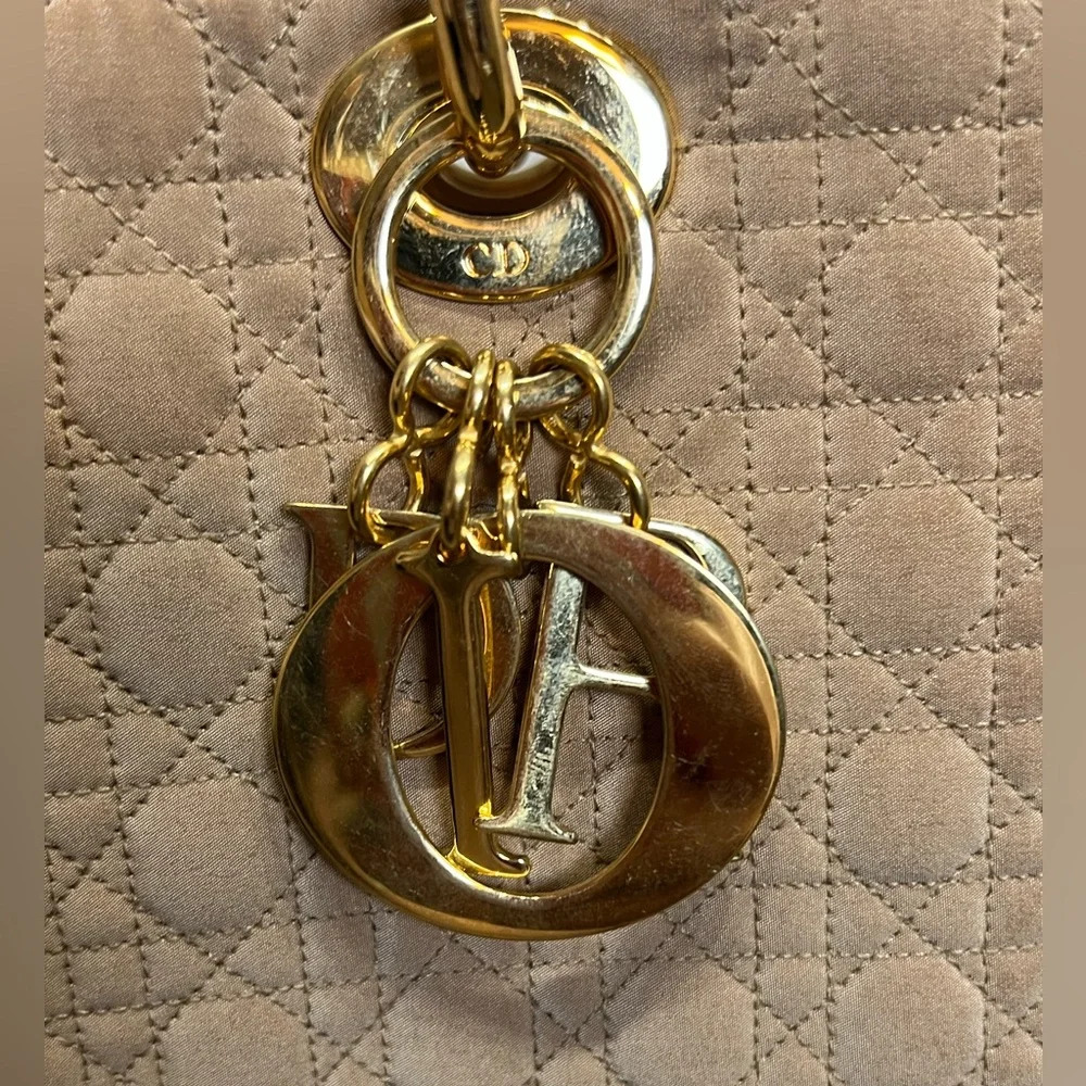 CHRISTIAN DIOR
Nylon Cannage Large Lady Dior Tan - Picture 8 of 10